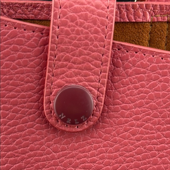 Nora Liza Leather Crossbody Bag - Picture 3 of 6